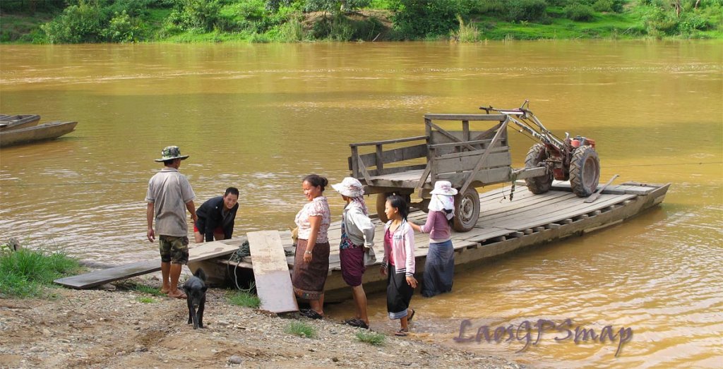 tuk-tuk-raft.jpg