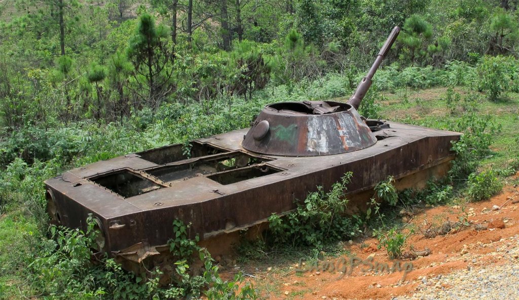 russia-tank.jpg russia-tank.jpg