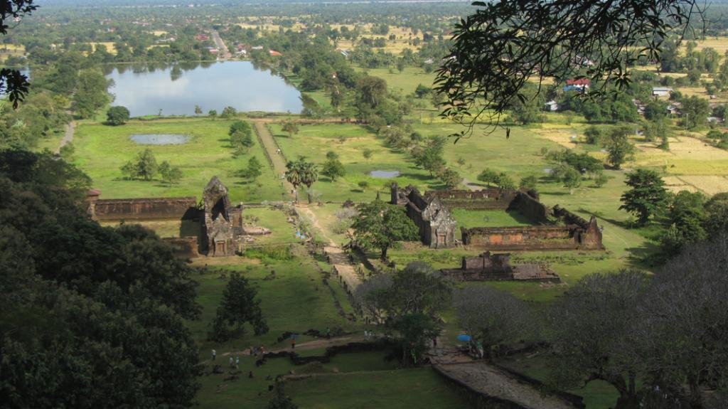 LAOS.VatPhu1.jpg