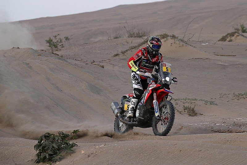 dakar-dakar-2018-5-monster-energy-honda-team-honda-joan-barreda-7224979.jpg