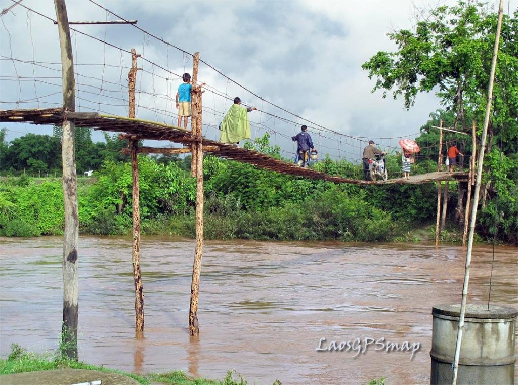 trickity-bridge.jpg