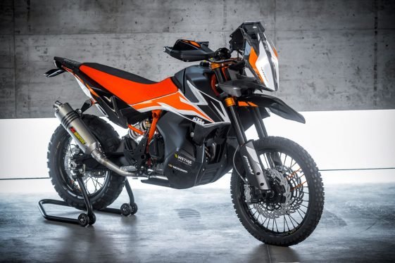 ktm-790-adventure-prototype-side-view-561x374.jpg ktm-790-adventure-prototype-side-view-561x374.jpg