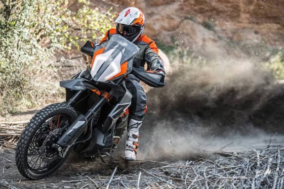 ktm-790-adventure-r-prototype-2-561x374.jpg ktm-790-adventure-r-prototype-2-561x374.jpg