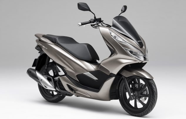 040518-2019-Honda-PCX150-ABS-1-633x405.jpg