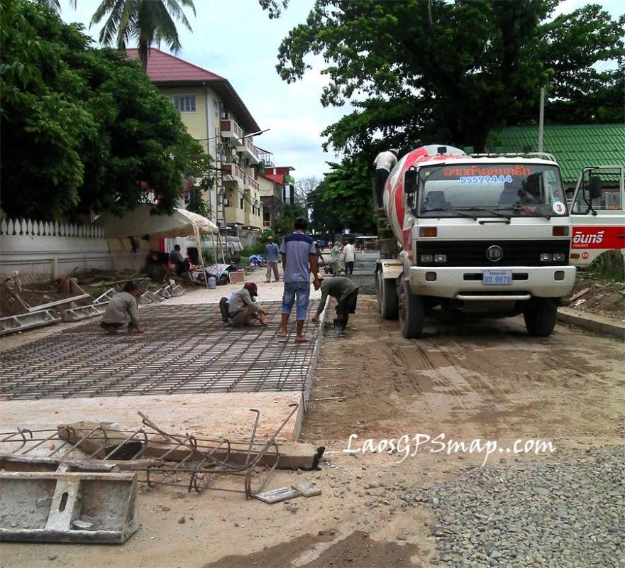 vientiane-streets.jpg