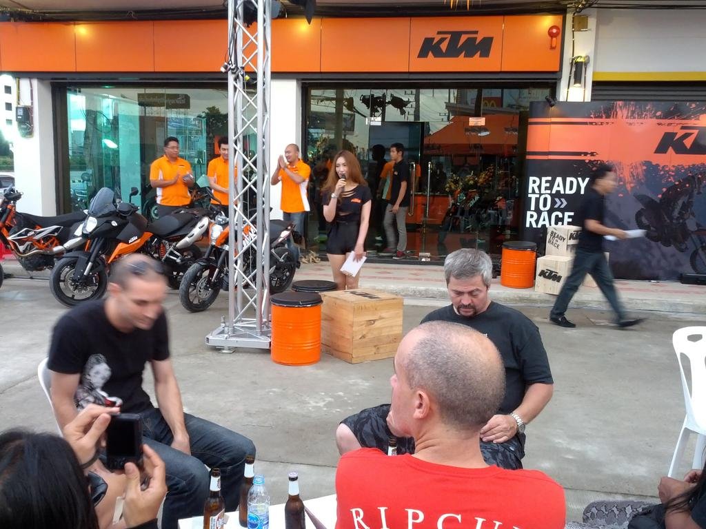 IMG_20120811_183202.jpg IMG_20120811_183202.jpg