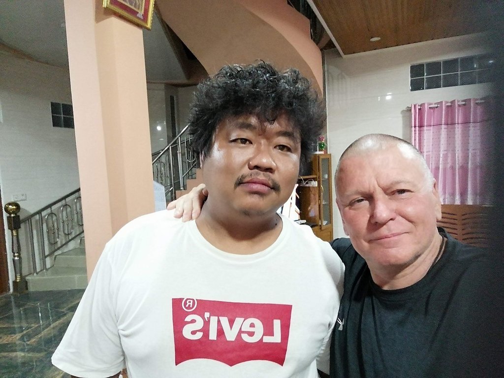 1 - 100.jpg 1 - 100.jpg