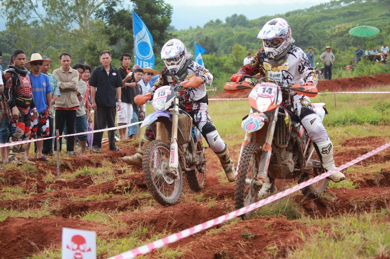 ktm.jpg ktm.jpg